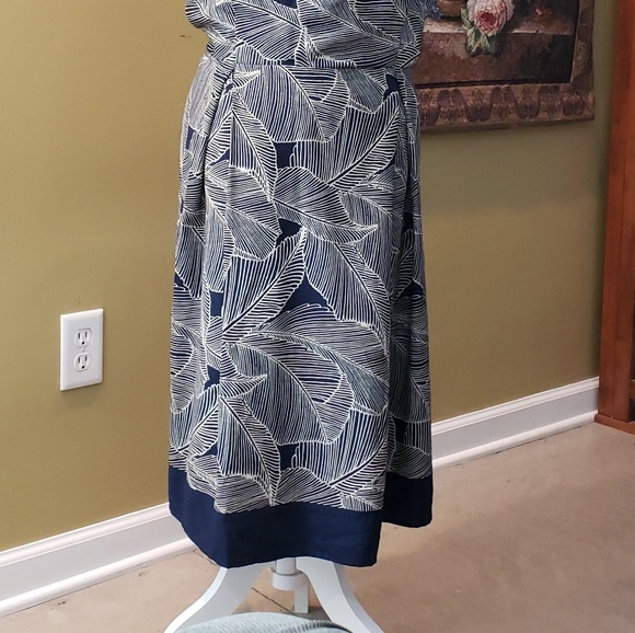 Dress 2XL - Picture 2 of 3